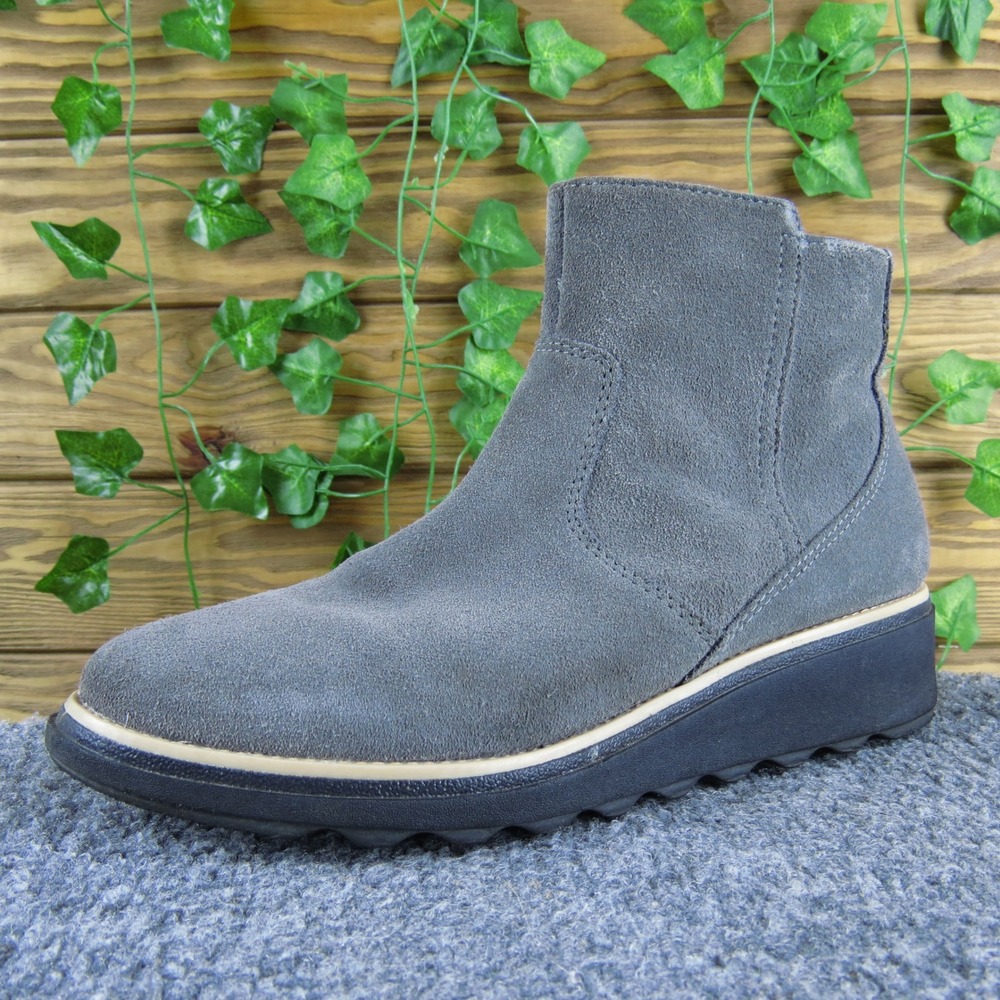 Clarks Sharon Swing Women's 7 Gray Suede Ankle Boots Wedge Sole Comfort Casual